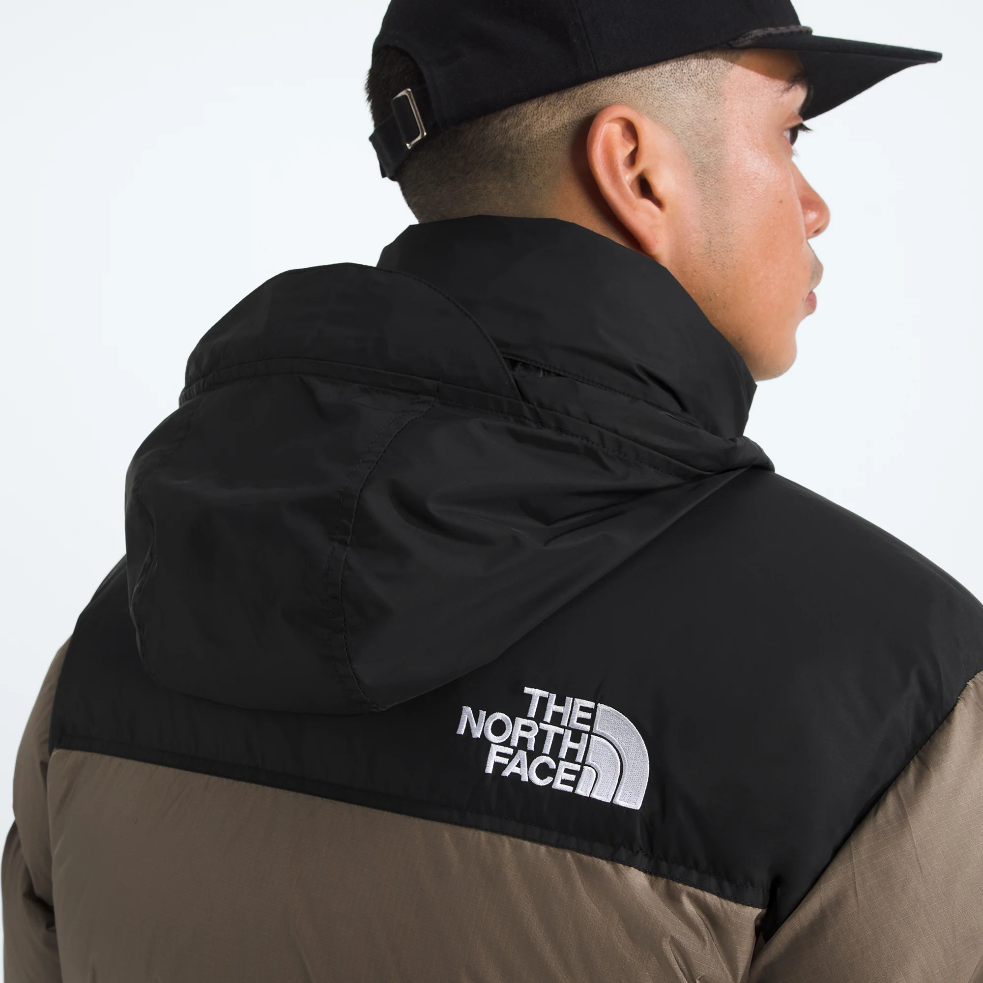 The North Face Mens 1996 Retro Nuptse Jacket - Image 4