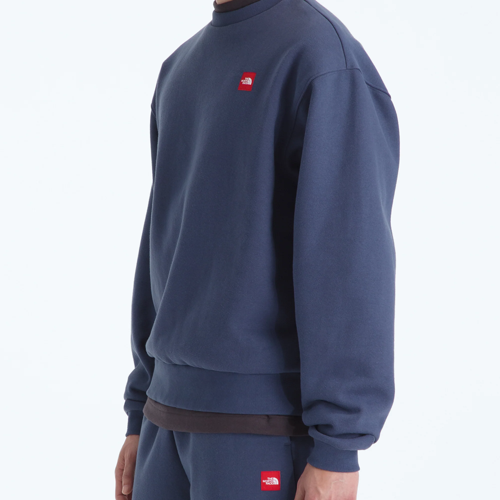The North Face Mens Red Box Crewneck - Image 4