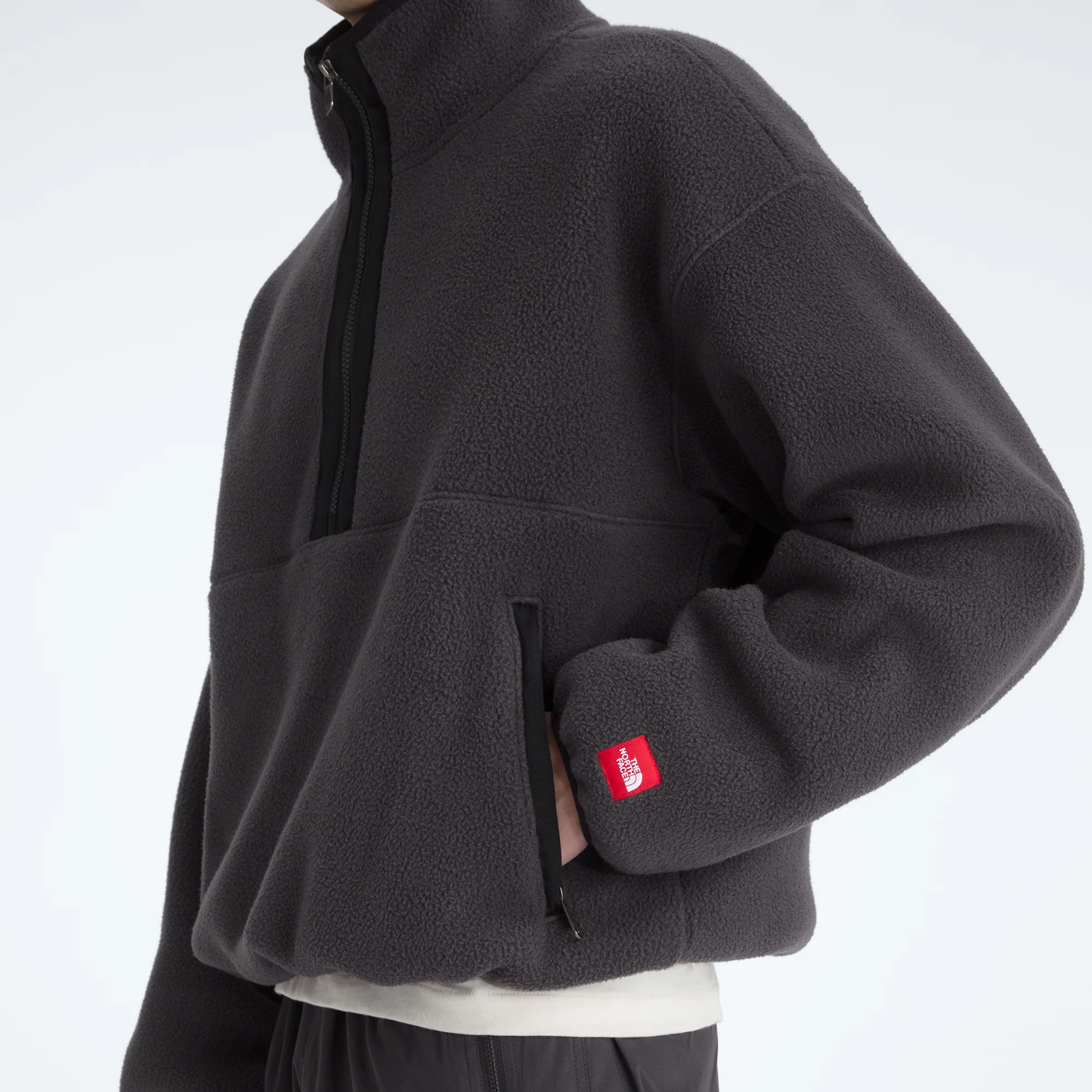 The North Face Mens Red Box Zip Fleece Pullover - Image 4