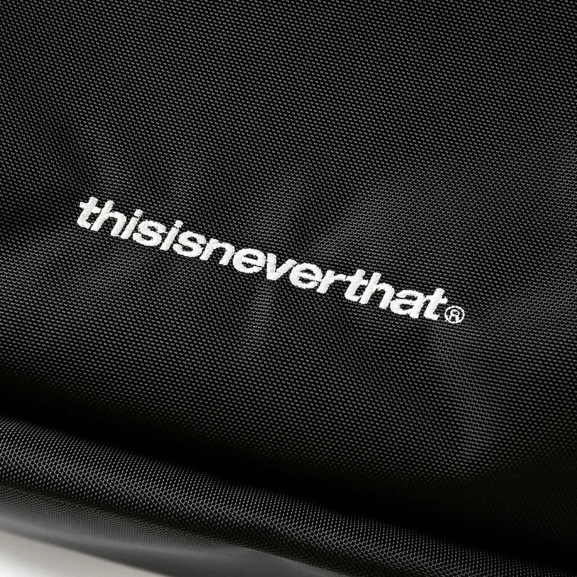 THISISNEVERTHAT PBD 16 Commuter Bag 'Black' - Image 3