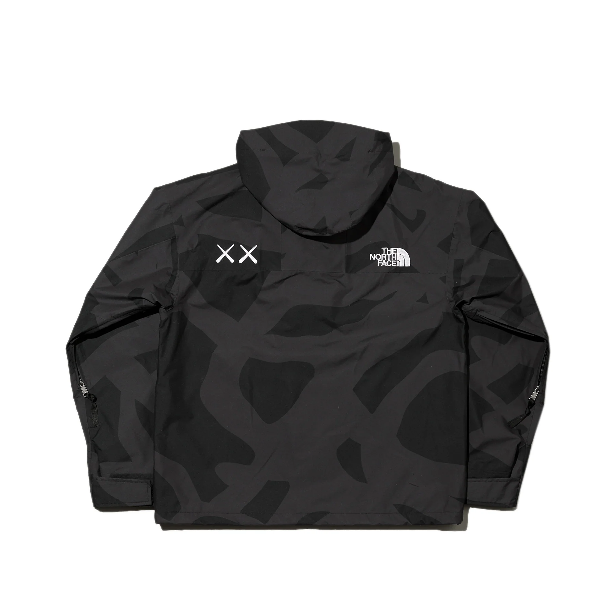 The North Face x KAWS Retro 1986 Mountain Jacket - Image 2