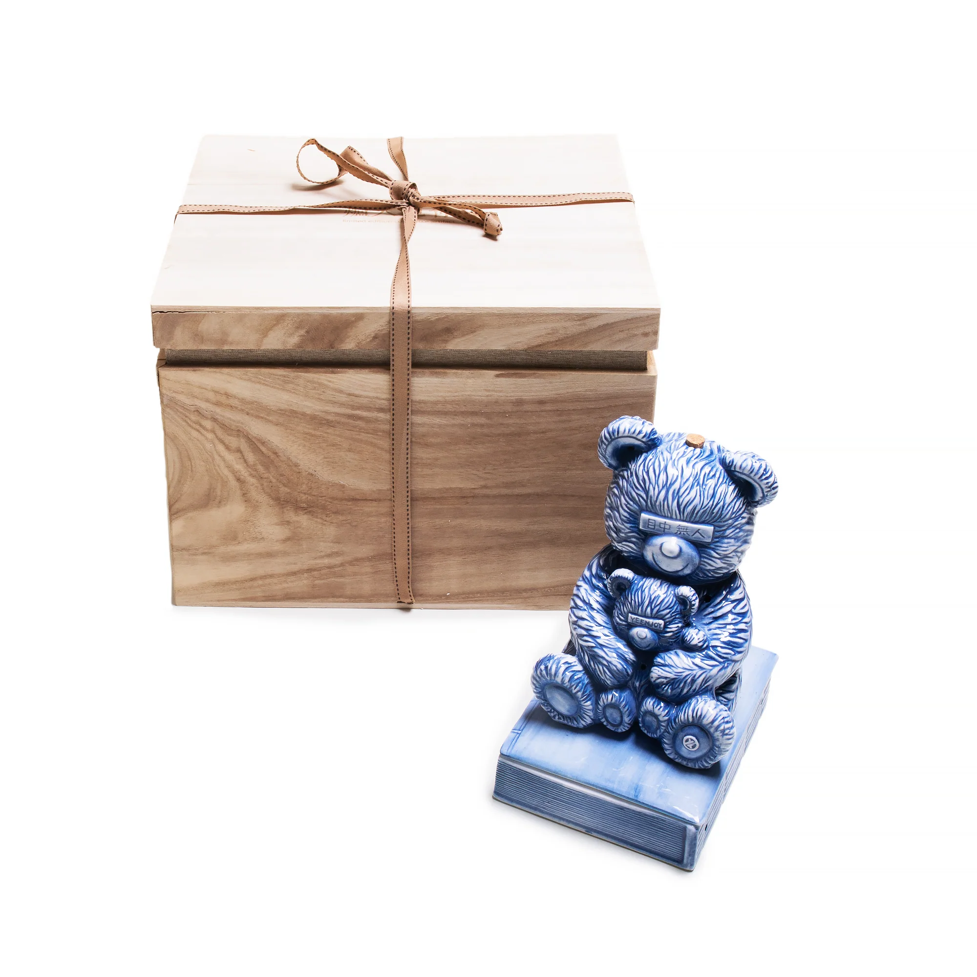 YEENJOY COVER THE EYES BEAR INCENSE CHAMBER - Image 3